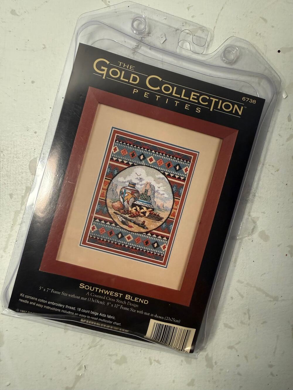 Dimensions Gold Collection Petites Southwest Blend 6738 Counted Cross Stitch Kit